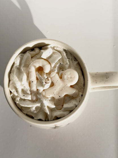 Bougie chantilly parfumée - Mug de Noël Forêt